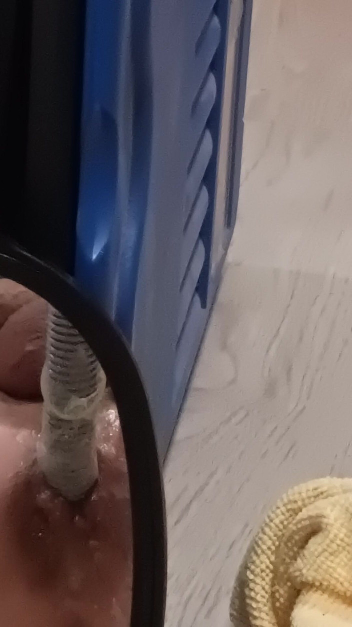 Steveloveass: 自制假阳具