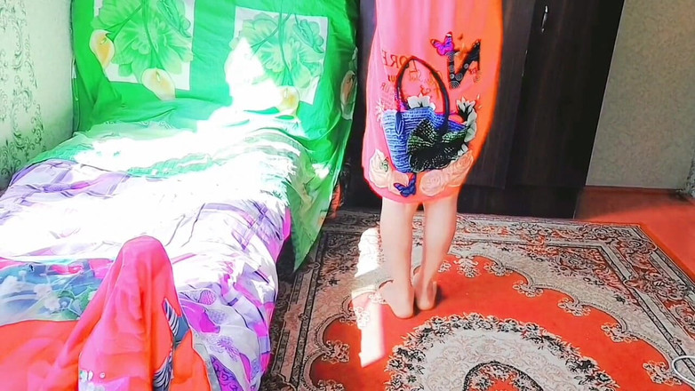 Kitty_Cross: Dirty delights: esplorazione sensuale di una ragazza