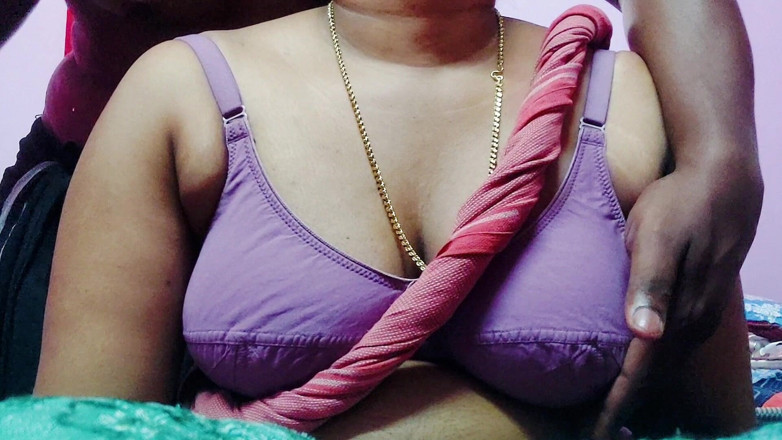 Desi Mohini: Індійський дезі сільський бхабхі секс