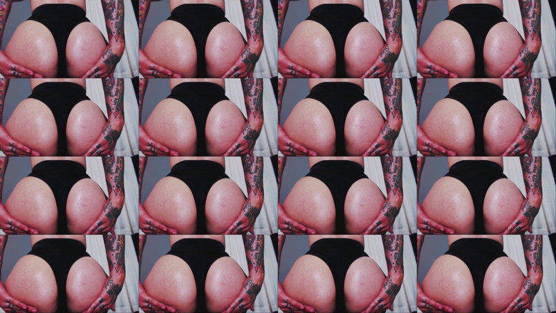 Miss Morticia: 油腻的屁股