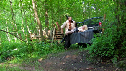 Very hot hardcore: 트럭에서 쪼이는 보지로 뚱뚱한 후장을 따먹는 음란한 남자