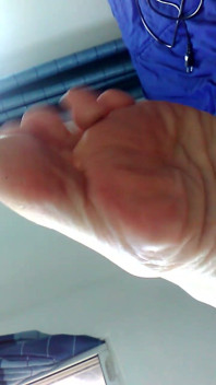 Teacher Show Her Soles to New Student on Video!