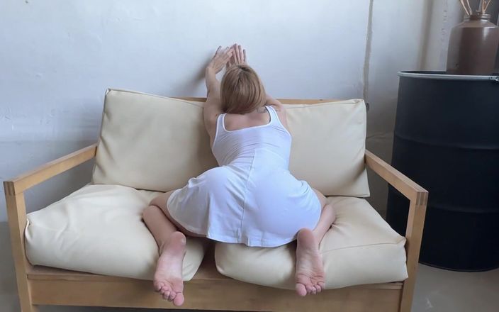 Skinny_lady69: Aanbid kont uitrekken