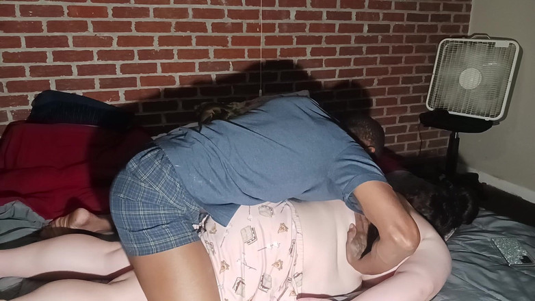 Big uhaul: Дайте Недбалій Лінн масаж, ч.1