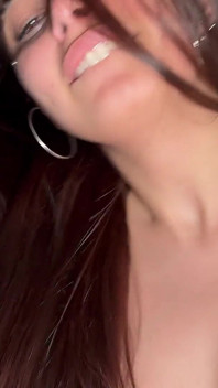 Descobri Minha Meia-irmã Se Tocando E Deixei Ela Chupar Meu Pau