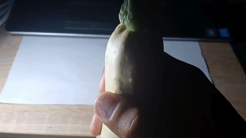 AlexCat: Hot Zucchini