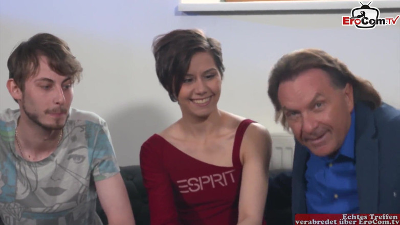 EroCom: Real young couple at German amateur porn casting