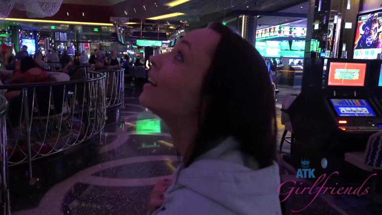 ATK Fans (Girlfriends): Virtuální dovolená s Las Vegas s Emily Cash, část 1