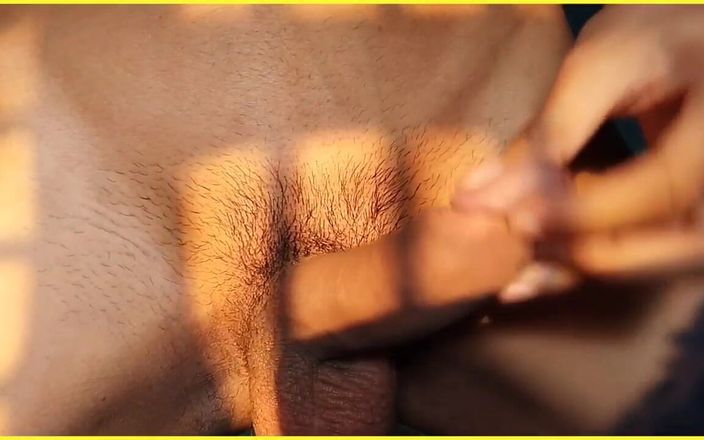 Men masturbating: Masturbating My Shaved Cock.