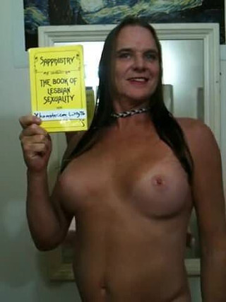Lizzy Yum: Liz - Striptis