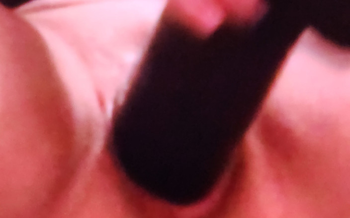 Slutforhire: Величезний чорний трах з ділдо