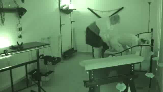 Anna Devot: Addestramento anale con schiavo maschio