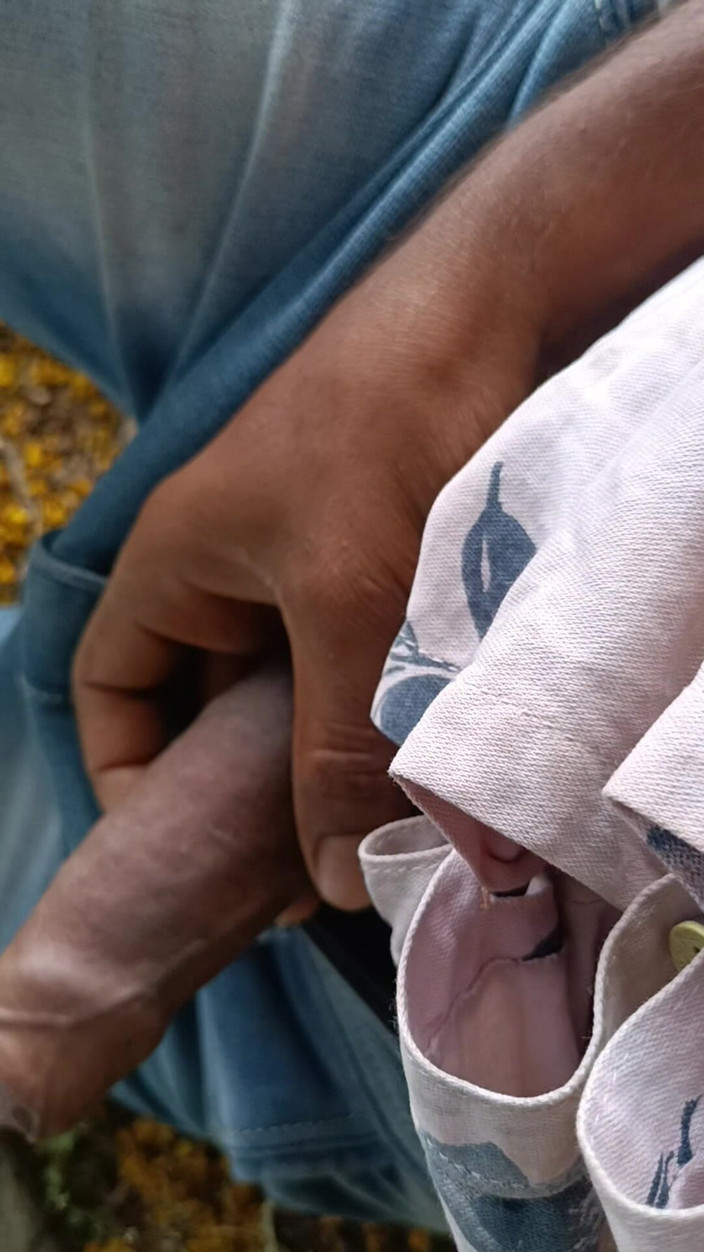 Fucklife_360: 初めて私の継母のマンコを口の中で精液で吸う