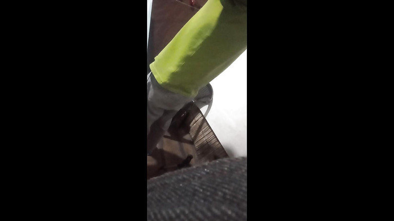 Martin13: Я поставив камеру в своїй кімнаті і знайшов, що моя дружина зраджує мені з сусідом