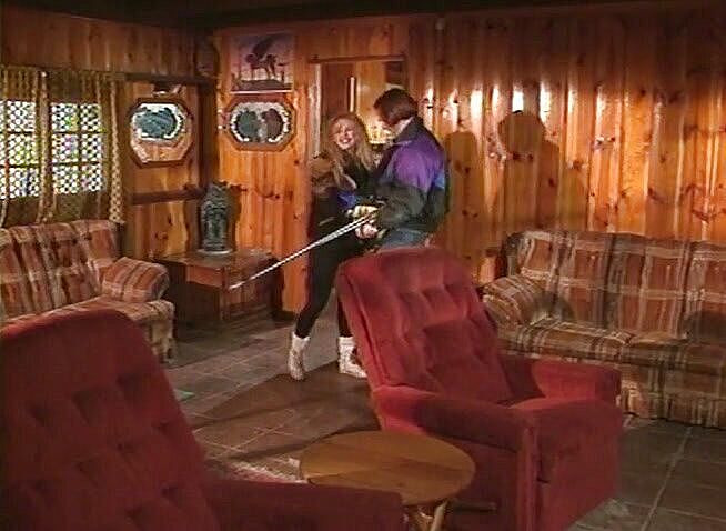 DP Darlings: Encantadora belleza es follada por dos chicos cachondos