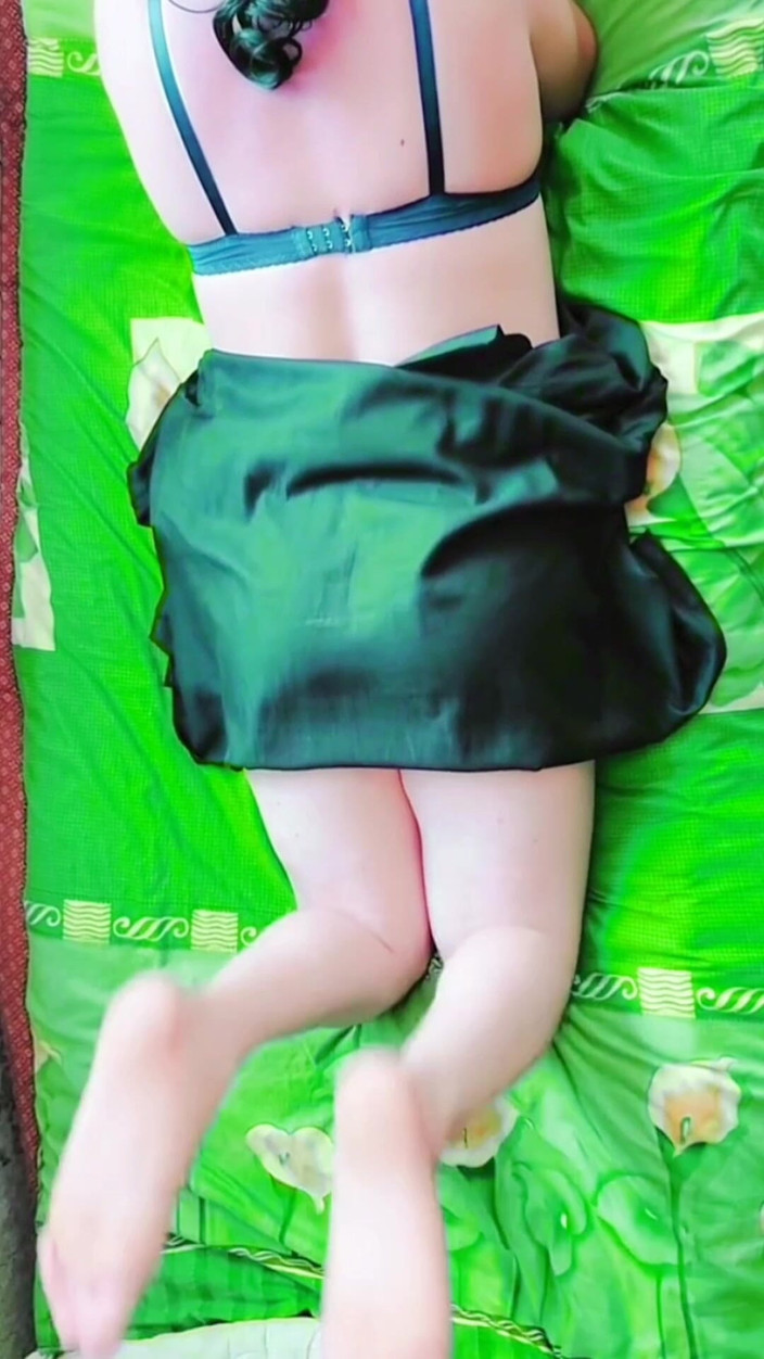 Kitty_Cross: Körper wie ups, mund wie oh ja