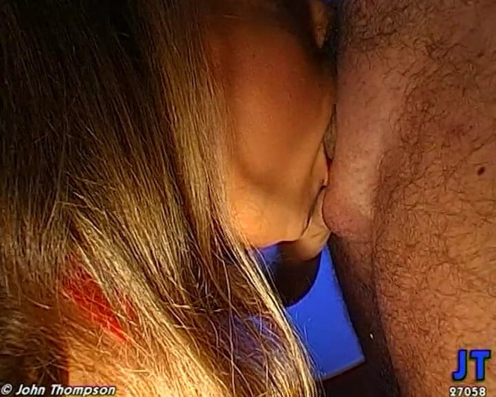 GGG John Thompson Classic Retro: Ggg John Thompson Mostra Donne Arrapate Con Stronzi Caldi