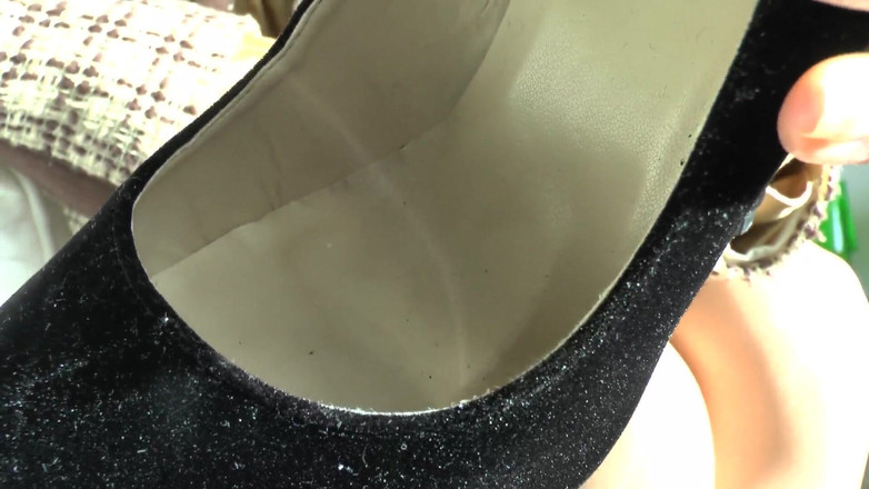 Lady Victoria Valente: E poi fai pipì sui miei tacchi alti! Pipì di...