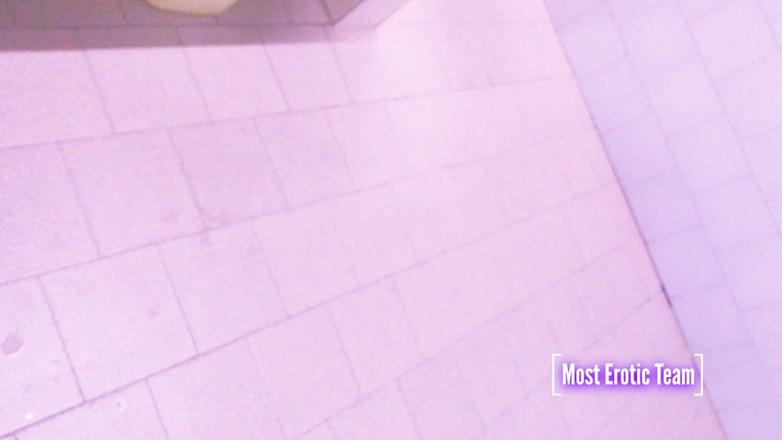 Most Erotic Girl: Pissing in the sink in a bathroom