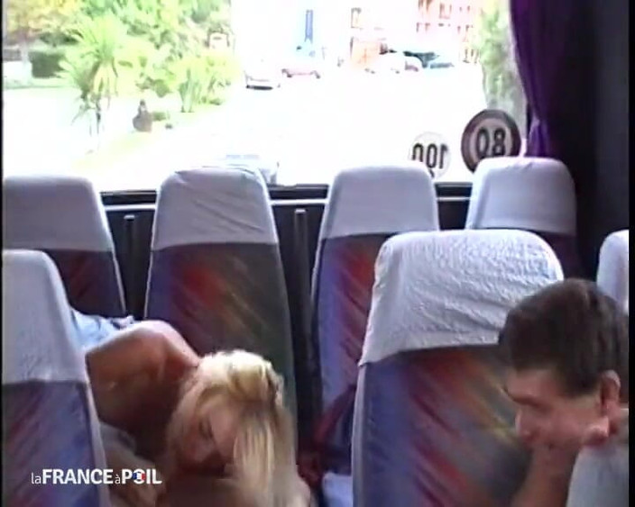 Rue Chaude: Una Partouze in autobus nel mezzo di un viaggio a...