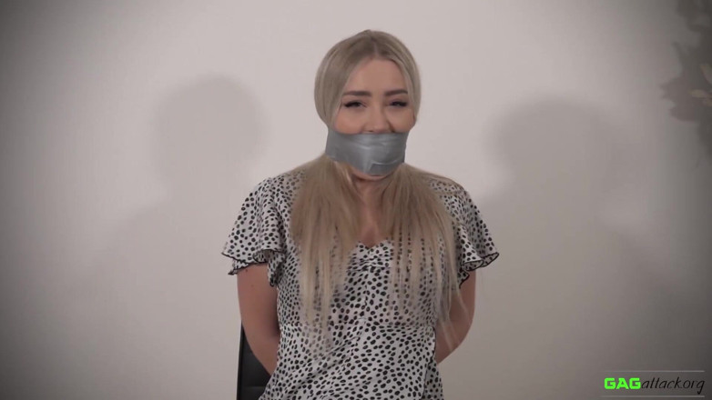 Gag Attack: Aubrey - three shades of grey