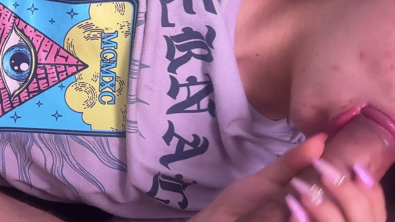 Teen amateur Latinas: Ateşli üvey kız oral seks derin bir dölleme sikişine dönüşüyor