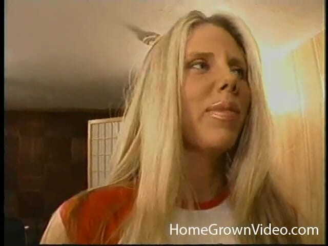 Homegrown Vintage: Big boobs blonde Karen sucks cock for a facial