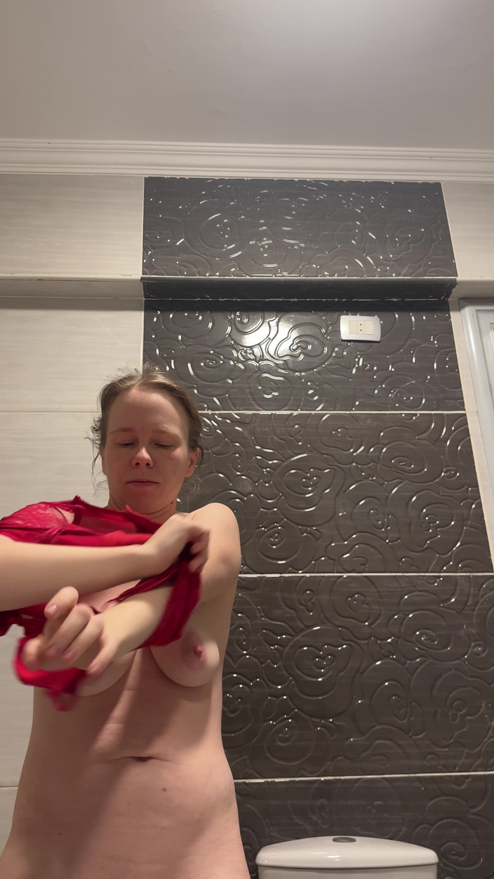 SweetLucy96: Горячая полоска в ванной