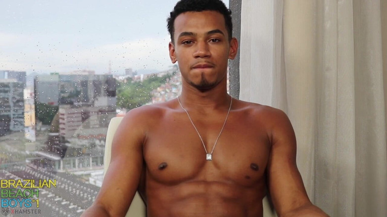 Papi Cock: Brazylijska scena dla chłopców na plaży 3