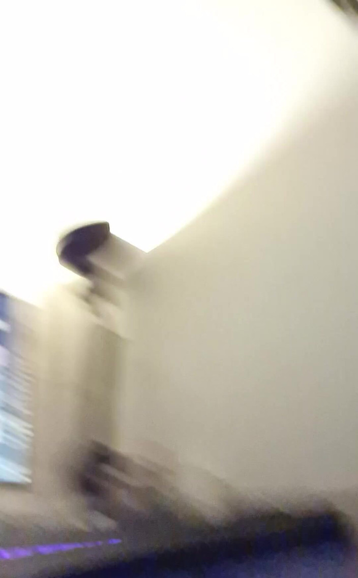 Amadeus: Сперма капає мені на ногу, не може дочекатися, поки не закінчиться карантин, щоб кінчити на одне з ваших облич