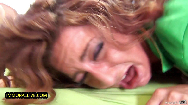 Immoral Live: La orgía de chorros de Siri Dahl sin censura y...