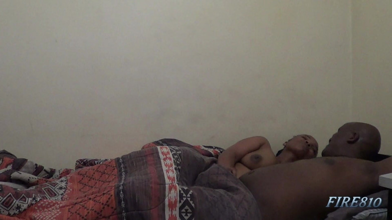 Deep-Pussy_Digger: Bubu negociando y rogando chuparme la polla