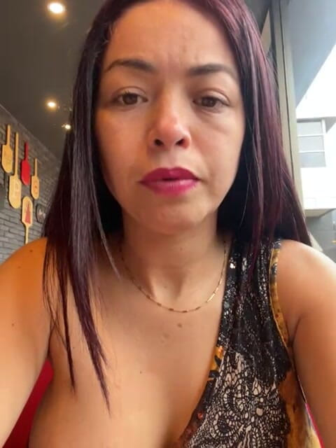 TefyLove20: Redo att rida alla typer av kuk