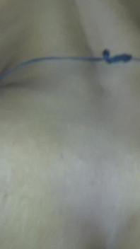 오늘 나는 계모를 혼자 찾았기 때문에 그녀의 하드한 강아지 스타일을 따먹어. 풀 인도 비디오