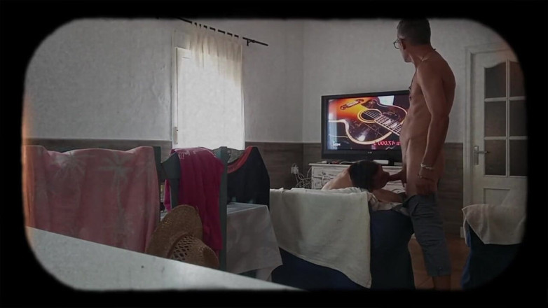 Amadeus studio: Mijn buurvrouw heeft melk nodig