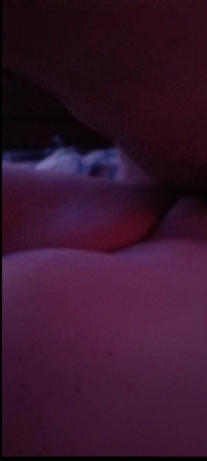 Brody and Sadie Sage: Nyepong kontol sampai dientot