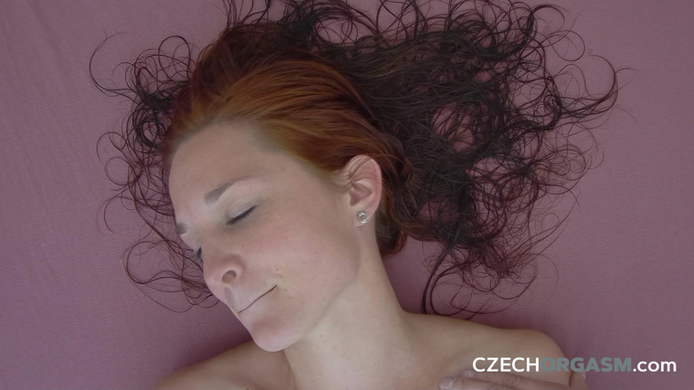 Czech Orgasm: Orgasme Czech 154: Kelentit sensitif