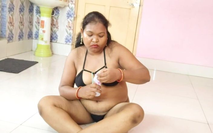 Sonam Official: Indian Housewife Sexy Lady Show Part 29
