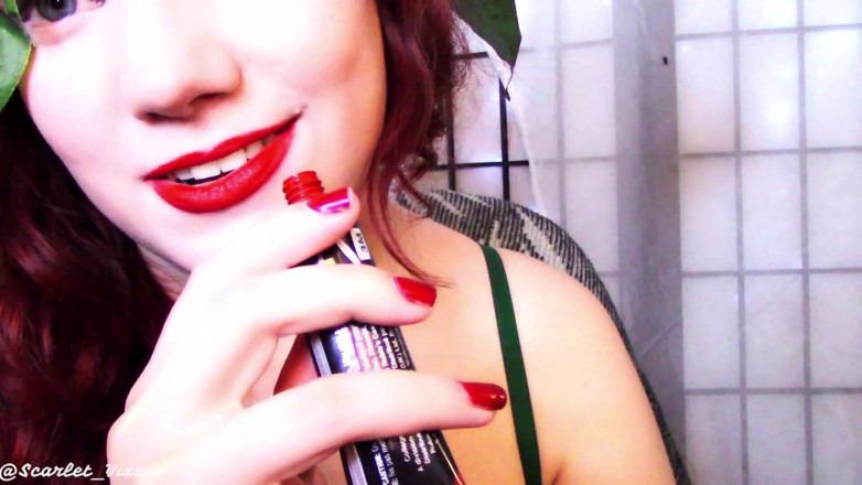 Scarlet Vixen: Executrix Ivy Memberikan Hajat Awak
