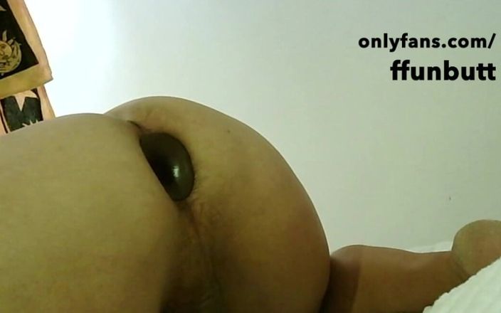 FFun butt VIP: Ffunbutt: Eating and Shooting a Dildo Only with My Bubble...