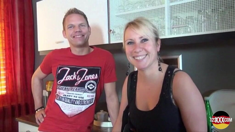 123XXX - 100% Amateurs: Một cô bé người Đức tóc vàng muốn tinh dịch đó rất...