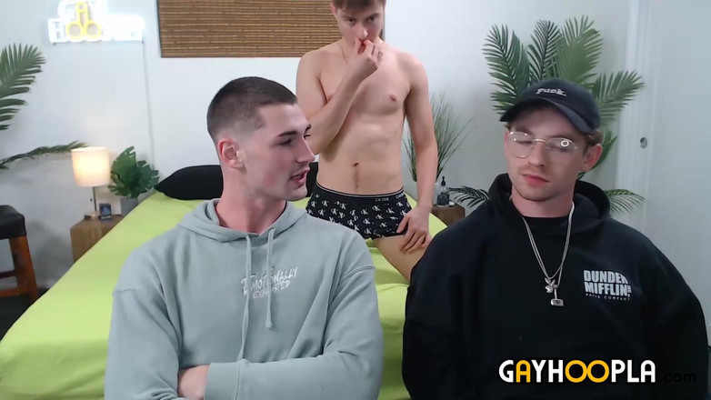 Gay Hoopla: Kane Hardy &amp; Jordan Joseph Živě!