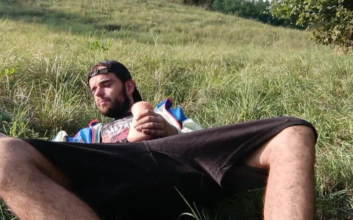 jerkofflover: Mega orgasmo stroooong