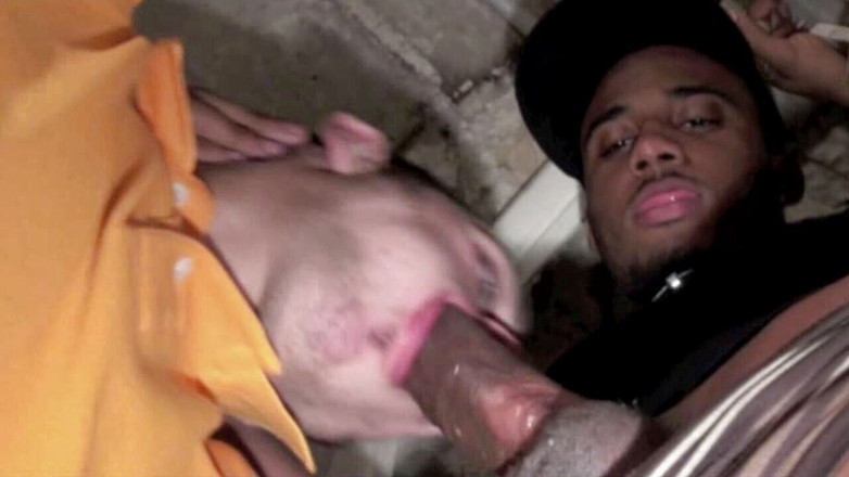 Discret Cruising sex: Adam fucked by sexy straight Arab