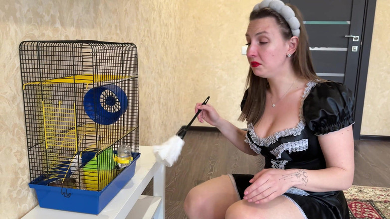 Hottie goddess: Disordine di cameriera sneeze incontrollabile