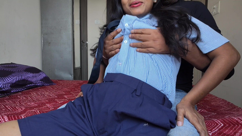 Mumbai Ashu: Young Beautiful Golge Girl Fucked