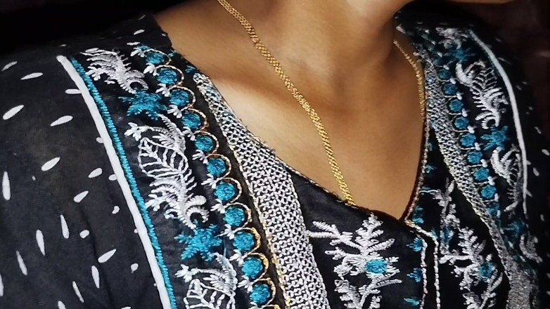 Deshi women: Video seks gadis desa india dengan memek sempit di luar...