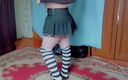 Kitty_Cross: Grote kont mini rok cheerleader student uniform blank lichaam sexy...