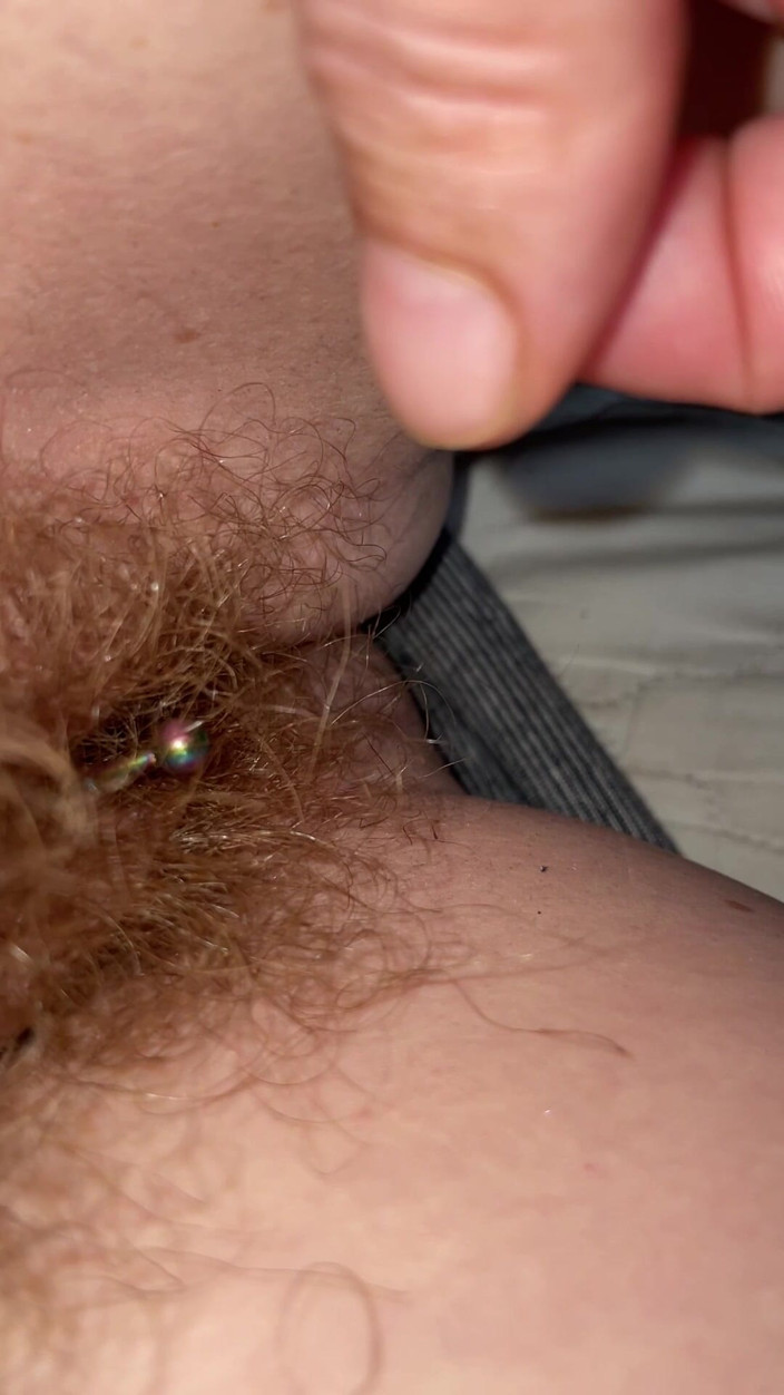 MistressWriggler: One Hair Heaven as a Single Pube Gets Caught Around...
