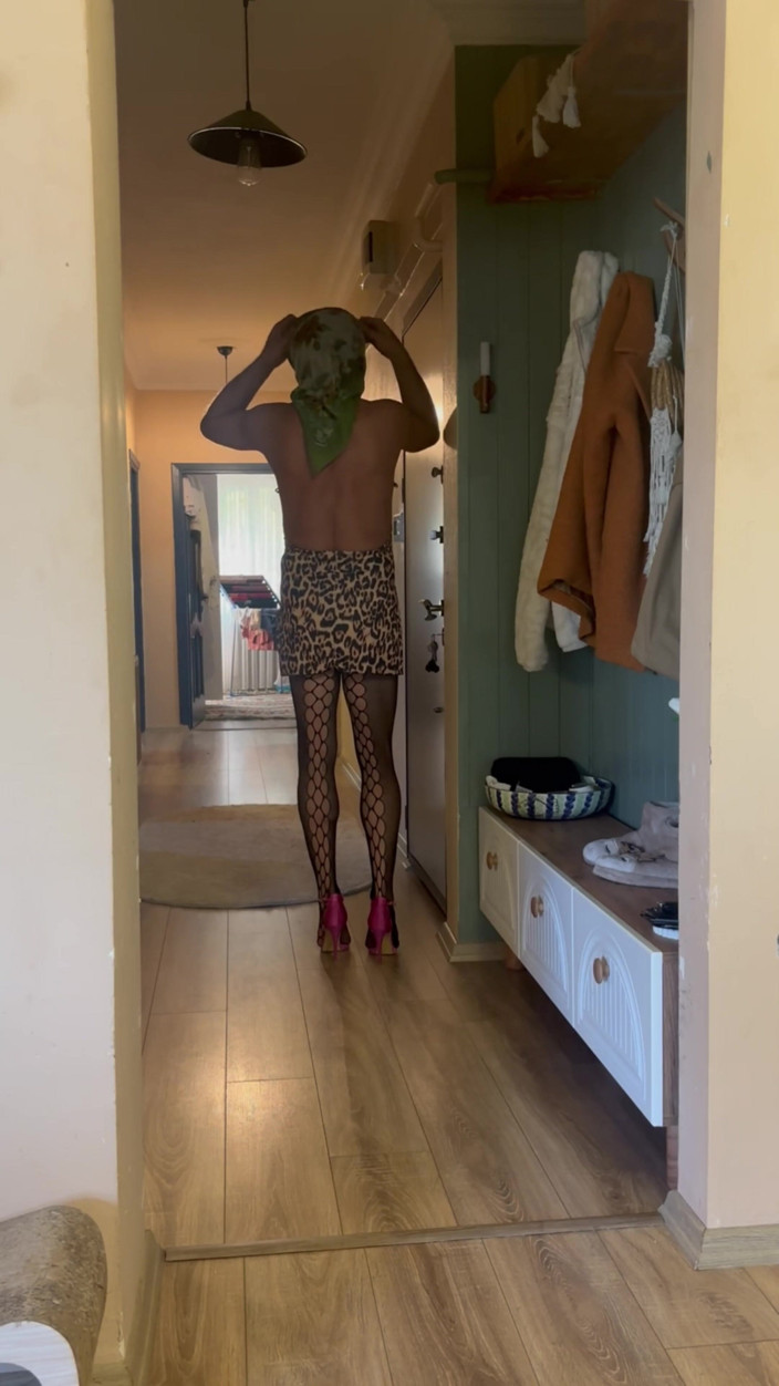 cd_aysemmm: I Fucked My Young Virgin Stepsister
